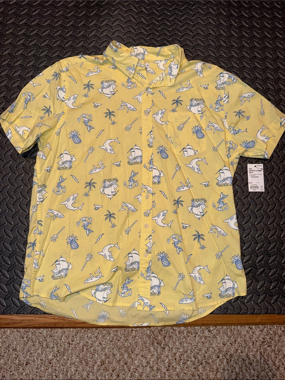 Yellow Tropical Print Short-Sleeve Button-Down Shirt